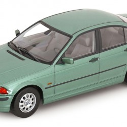 KK Scale 1/18 BMW 3-Series E46 1999, metallic green