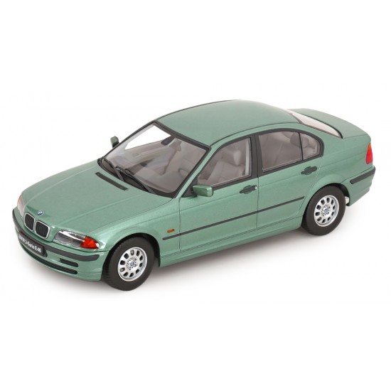 KK Scale 1/18 BMW 3-Series E46 1999, metallic green