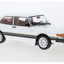 MCG 1/18 Saab 900 Turbo 1981 white decorated