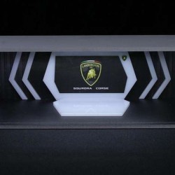 47 - Diorama 1/64 "Lamborghini show room with light"