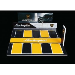 51 - Diorama 1/64 "Lamborghini parking lot with lights"
