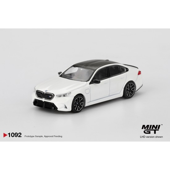 Mini GT 1/64 BMW M5 Alpine White