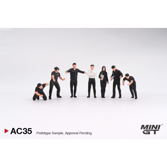 Mini GT 1/64 Figurine: NISMO Technician Team