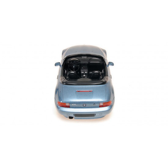 Minichamps 1/18 BMW Z3 Roadster 1997 Light Blue Metallic