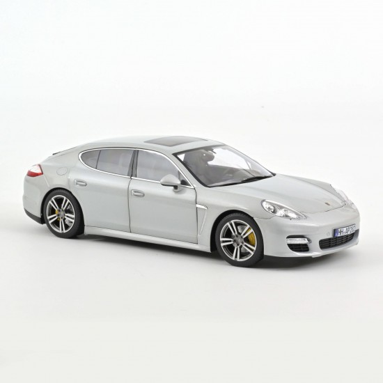 Norev 1/18 Porsche Panamera Turbo 2009, Silver