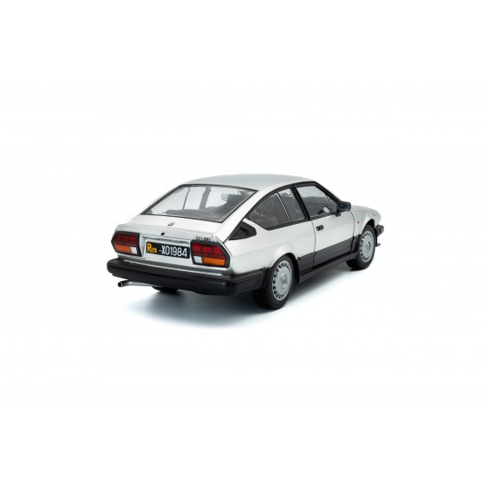 Solido 1/18 Alfa Romeo GTV6 1984