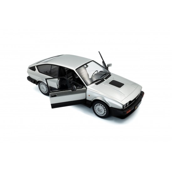 Solido 1/18 Alfa Romeo GTV6 1984