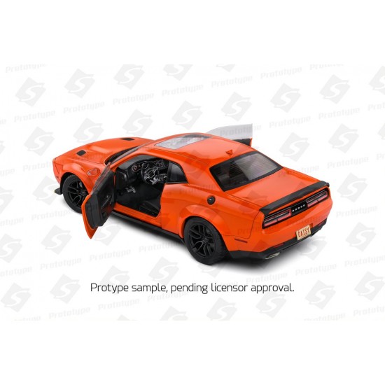 Solido 1/18 Dodge Challenger R/T Scat Pack Widebody 2023, orange