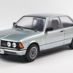 Solido 1/18 BMW E21 323i saphirblau metallic 1980