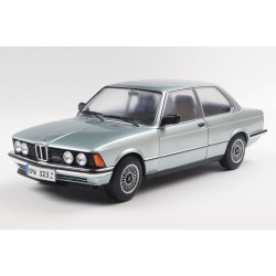 Solido 1/18 BMW E21 323i saphirblau metallic 1980