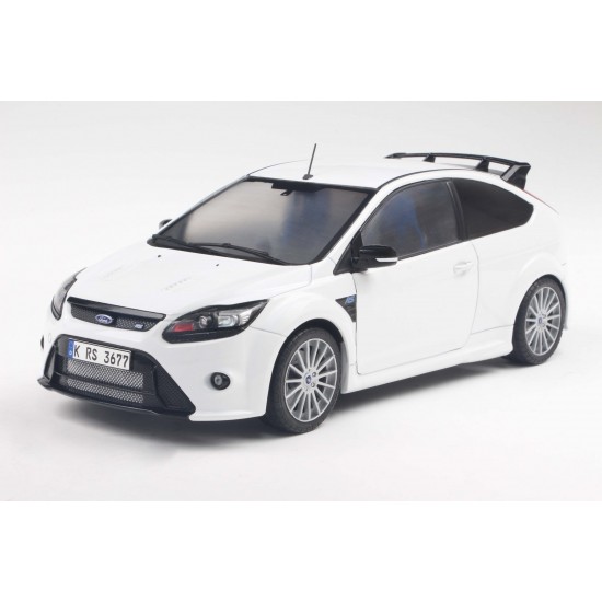 Solido 1/18 Ford Focus RS MK2 pack RS plus frozen white 2009