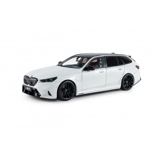 Solido 1/18 BMW Touring - Alpine White Solid - 2025
