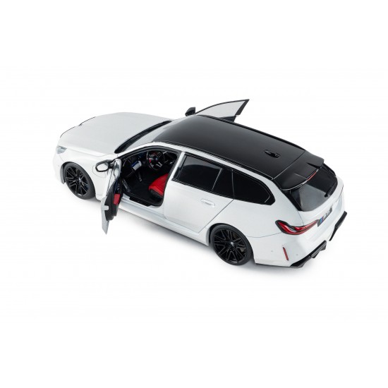 Solido 1/18 BMW Touring - Alpine White Solid - 2025