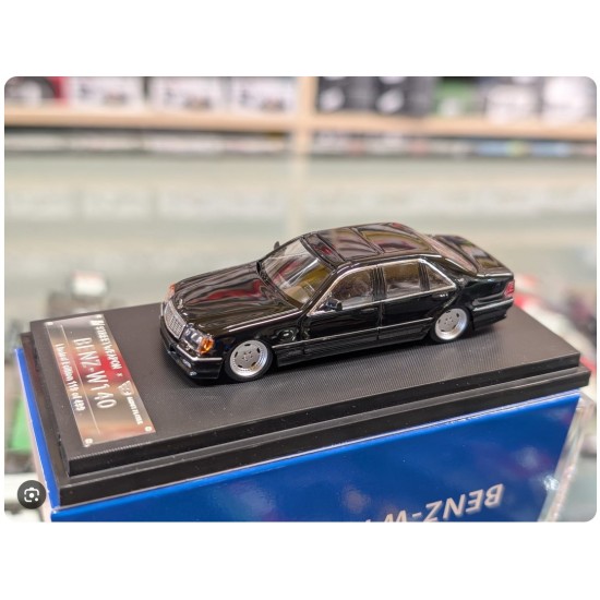 Street Weapon 1/64 Mercedes-Benz W140, black