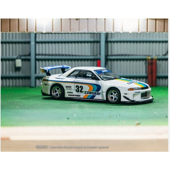 Tarmac 1/64 Nissan Skyline GT-R R32 Widebody Jonsibal Designworks Greddy Limited, white