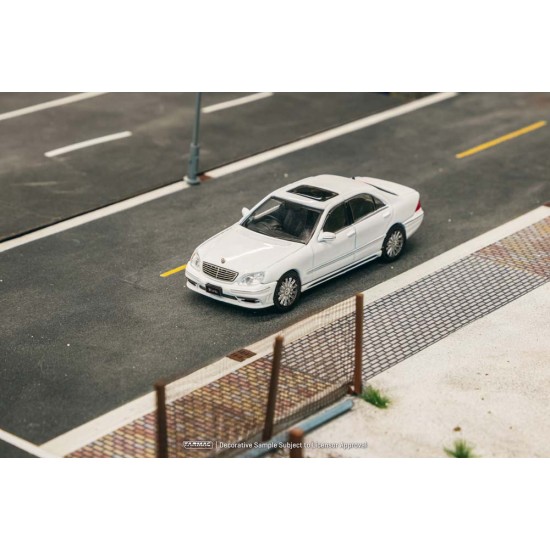 Tarmac 1/64 Mercedes-Benz S-Class Wald, alabaster white