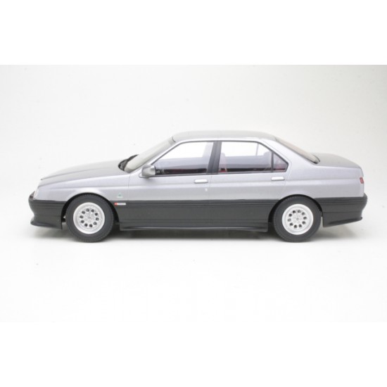 Triple9 1/18 Alfa Romeo 164 Q4 1994 silver gray with dark red interior