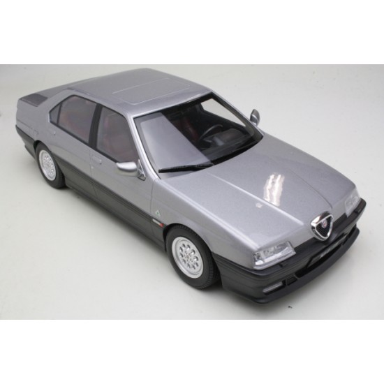 Triple9 1/18 Alfa Romeo 164 Q4 1994 silver gray with dark red interior